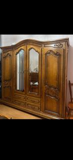 lit,  armoire, deux petites tables de chevet et une grande, Maison & Meubles, Chambre à coucher | Chambres à coucher complètes