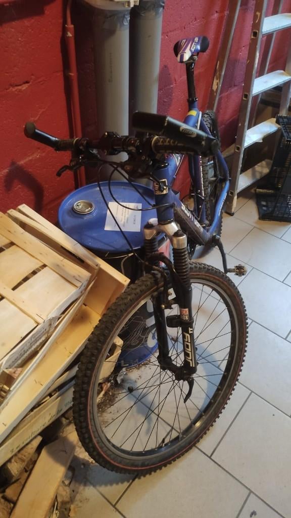 Velo, Vélos & Vélomoteurs, Vélos | Vélos de course, Utilisé, Enlèvement ou Envoi