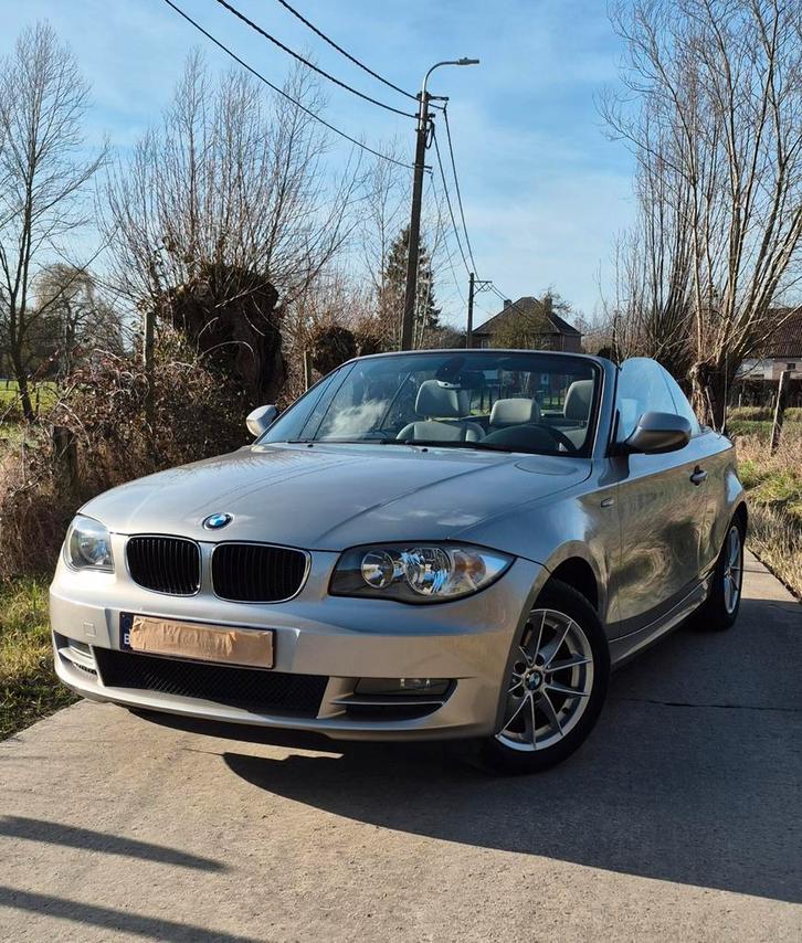 BMW 118i cabrio - automaat, Auto's, BMW, Particulier, 1 Reeks, Benzine, Cabriolet, Automaat, Beige, Leder, Onderhoudsboekje, Ophalen