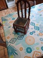 Pot pour montage de fleurs. 12cm x 12cm.Hauteur 19cm., Enlèvement ou Envoi