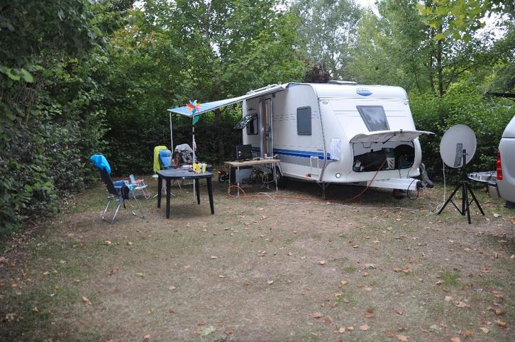 caravan Hobby exclusive 460, Caravans en Kamperen, Caravans, Particulier, tot en met 4, 1000 - 1250 kg, Rondzit, Hobby, Omvormbare zithoek