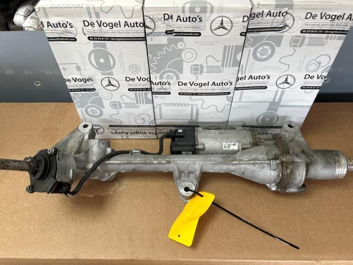 Boîtier de direction assistée d'un Mercedes Vito, 3 mois de garantie, Utilisé, -, -