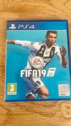 Fifa 19 ps4, Online, Gebruikt, Ophalen of Verzenden, 3 spelers of meer