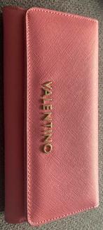 Valentino, Enlèvement, Comme neuf