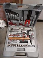 Groot lot handgereedschap, Enlèvement