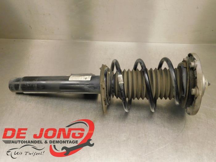 Barre amortisseur avant gauche d'un BMW 2-Serie, Autos : Pièces & Accessoires, -, 3 mois de garantie, Utilisé, -