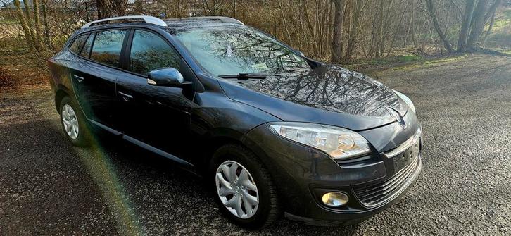Renault megane break 3 1.5 ️diesel très propre euro 5, Auto's, Renault, Particulier, Mégane, ABS, Airbags, Airconditioning, Alarm