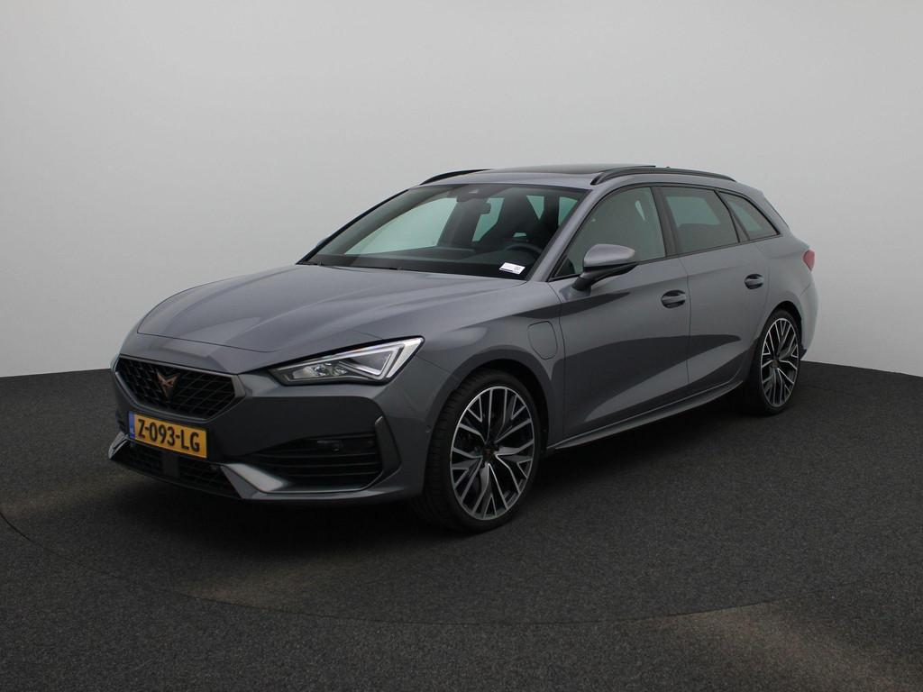 CUPRA Leon Sportstourer 1.4 e-Hybrid VZ Performance Limited, Auto's, 245 pk, Stof, Gebruikt, 4 cilinders