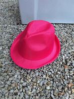 2 roze mutsen, Ophalen