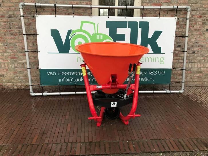 NIEUWE Kunstmeststrooier Zoutstrooier voor Minitra, Zakelijke goederen, Landbouw | Werktuigen, Overige, Overige typen
