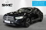 Mercedes-Benz A-klasse A 250 e AMG Line, Auto's, 4 deurs, Stof, Gebruikt, Zwart
