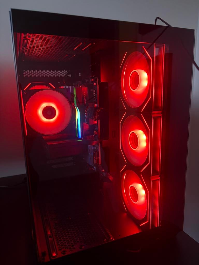 Gaming pc ryzen 7800x3d rtx 5060, Computers en Software, Desktop Pc's, Zo goed als nieuw, SSD, 16 GB, Gaming, Ophalen of Verzenden