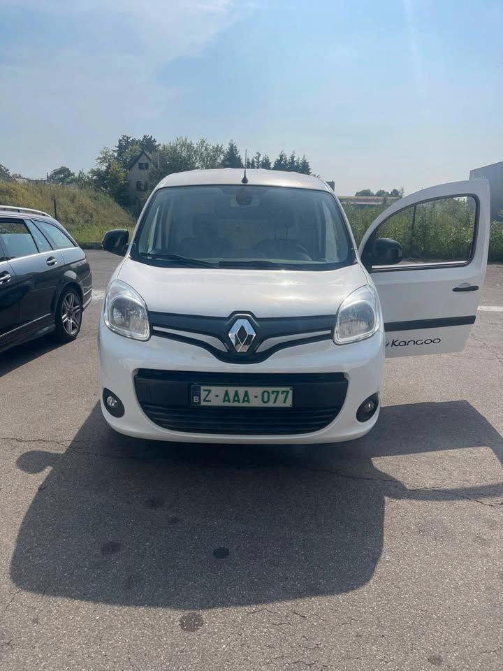 Renault Kangoo 2019 avec 1.5 diesel 170000 km, Autos, Renault, Particulier, Kangoo, ABS, Diesel, Euro 6, 3 portes, Blanc