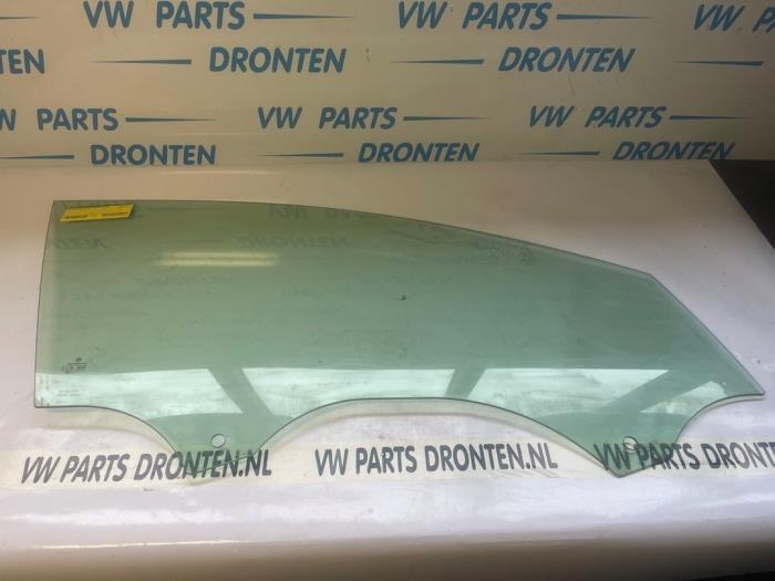Vitre portière 4portes avant droite d'un Volkswagen Golf, Volkswagen, -, 3 mois de garantie, Utilisé