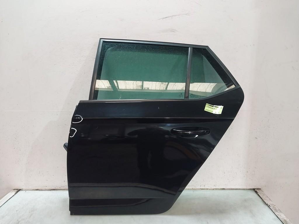 PORTIER LINKS ACHTER Skoda Fabia III (NJ3) (|6V6833055A|), Dhr. J. Ham, Gebruikt, Deur, Administratie@autoham.nl