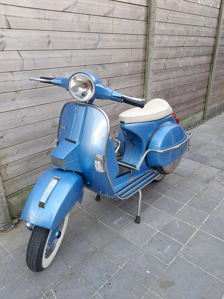 Vespa p200e vespa px
