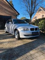 BMW 116 i -Distributie ketting vervangen,trekhaak, Autos, BMW, 90 kW, Phares entièrement LED, Boîte manuelle, Bleu