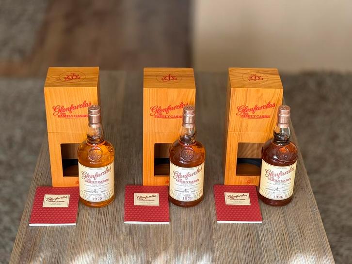 Whisky 3 flessen Glenfarclas Family Cask 1978, 1979, 1980, Verzamelen, Wijnen, Nieuw, Ophalen of Verzenden