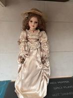 Loretta 2423, Collections, Enlèvement ou Envoi, Comme neuf, Poupée