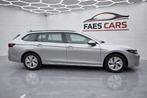 Volkswagen Passat mild hybride, Auto's, Volkswagen, Stof, 1498 cc, 4 cilinders, Hybride Elektrisch/Benzine