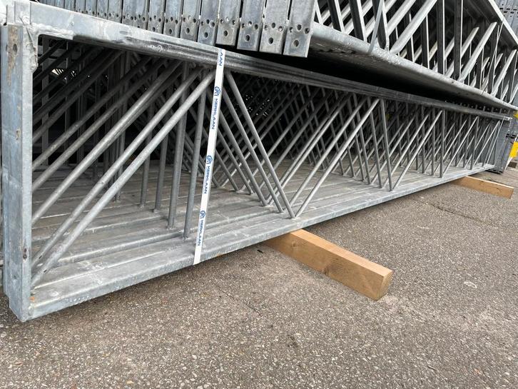 Traliespanten | Lengte= 3.880 mm | Hoogte= 460 mm, Dieren en Toebehoren, Vogels | Hokken en Kooien, Gebruikt, Overige typen, Metaal