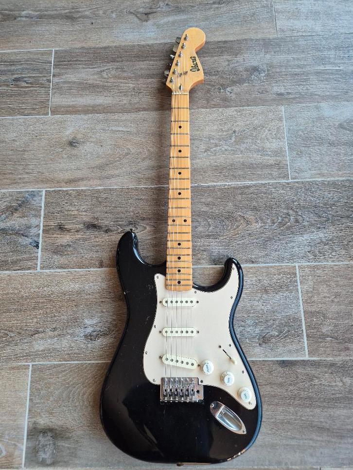Ibanez Stratocaster uit 1974, Muziek en Instrumenten, Snaarinstrumenten | Gitaren | Elektrisch, Gebruikt, Solid body, Ibanez, Ophalen