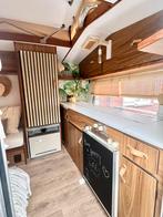 Petite caravane -750 kg, Grand lit, Jusqu'à 4, Toit relevable, Particulier