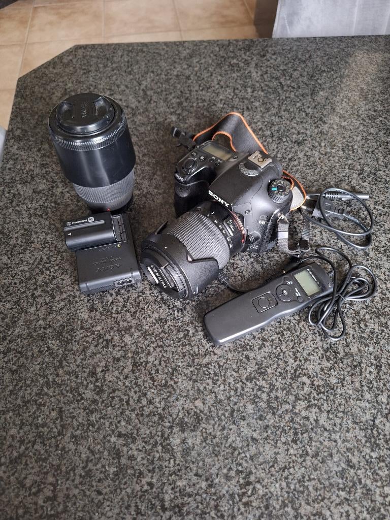 Sony camera met toebehoren, Ophalen, Gebruikt, Spiegelreflex, Sony