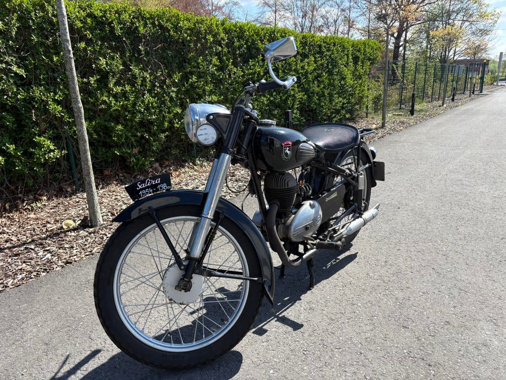 Moto belge ancienne SALIRA 198cc -1954