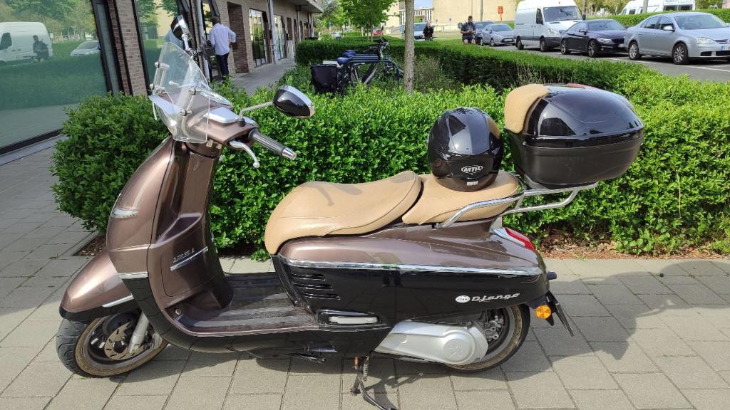 Mooie Peugeot Django Allure 125cc, Ophalen, 125 cc, Benzine
