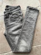 Jeans Toxik 3, Vêtements | Femmes, Jeans, Enlèvement, Comme neuf, Gris