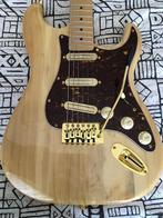 Guitar electric st style deluxe hot rail pickups new guitar, Musique & Instruments, Instruments à corde | Guitares | Électriques