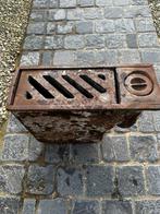 Gietijzeren waterbak teras of weg, Bricolage & Construction, Tuyaux & Évacuations, Enlèvement, Comme neuf
