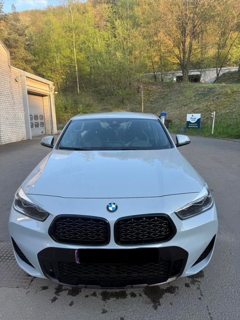 Bmw x2 Pack M, Autos, Cuir, Argent ou Gris, Euro 6, Entretenue par le concessionnaire