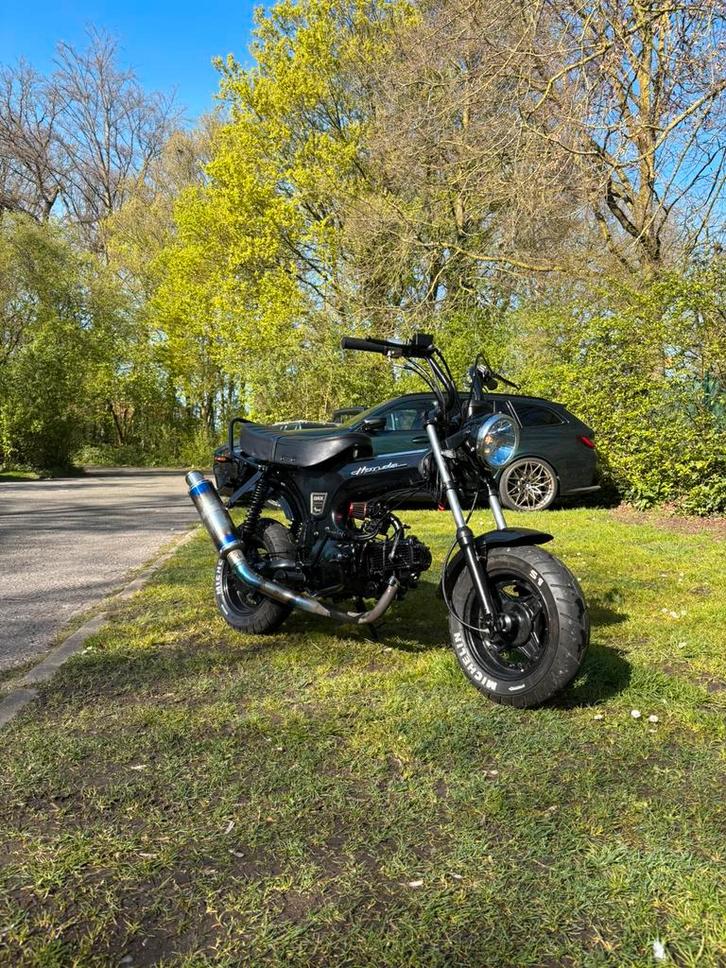 Dax b klasse, Fietsen en Brommers, Brommers | Crossbrommers, Zo goed als nieuw, Ophalen