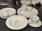 servies 12p wit met dessin, Huis en Inrichting, Ophalen, Bord(en)