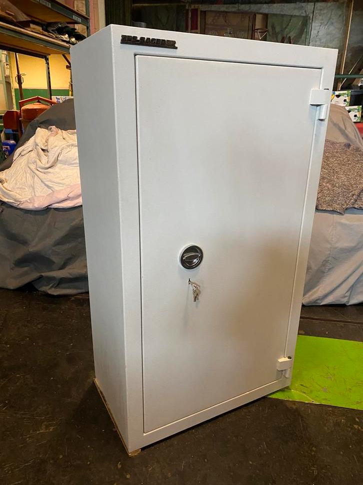 Coffre-fort pour armes, Sports & Fitness, Accessoires de sport de tir, Comme neuf, Enlèvement