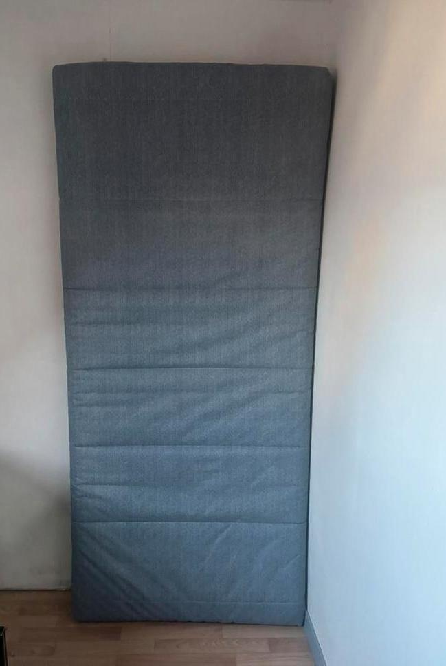 Matelas IKEA Sultan mousse polyuréthane déhoussable 90/200cm, Maison & Meubles, Chambre à coucher | Matelas & Sommiers, Comme neuf