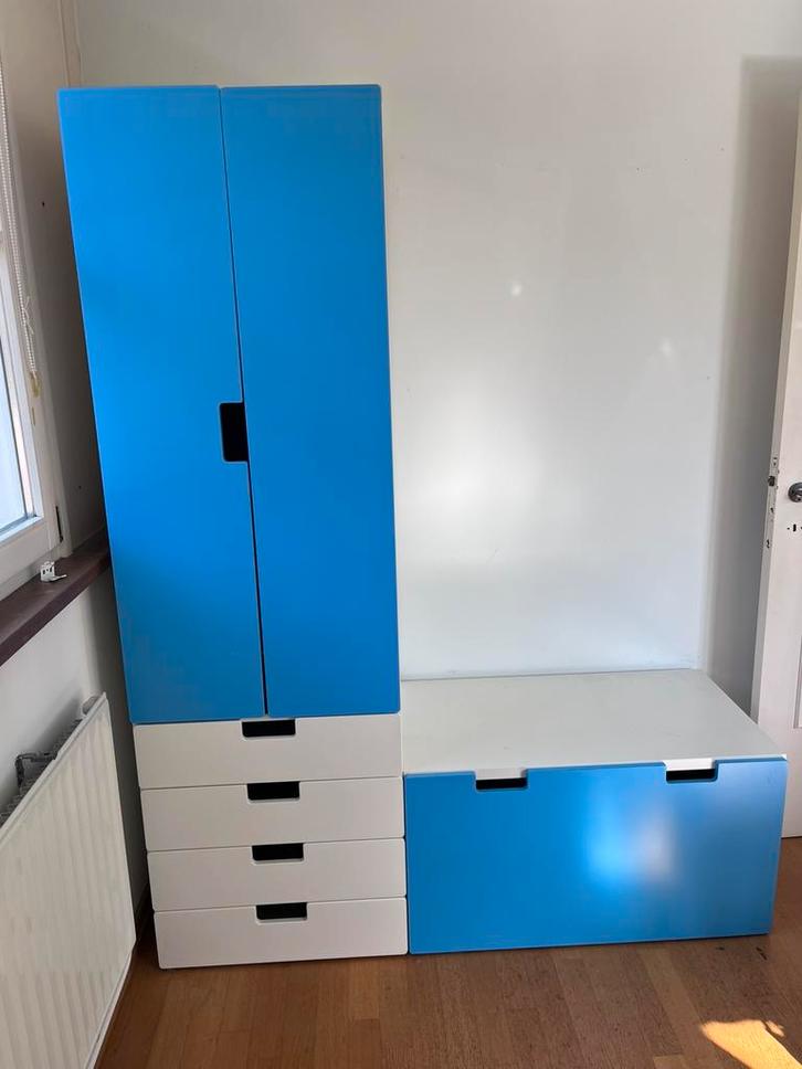 Armoire - penderie SMASTAD IKEA, Enfants & Bébés, Chambre d'enfant | Commodes & Armoires, Utilisé, Armoire, 105 cm ou plus, Enlèvement