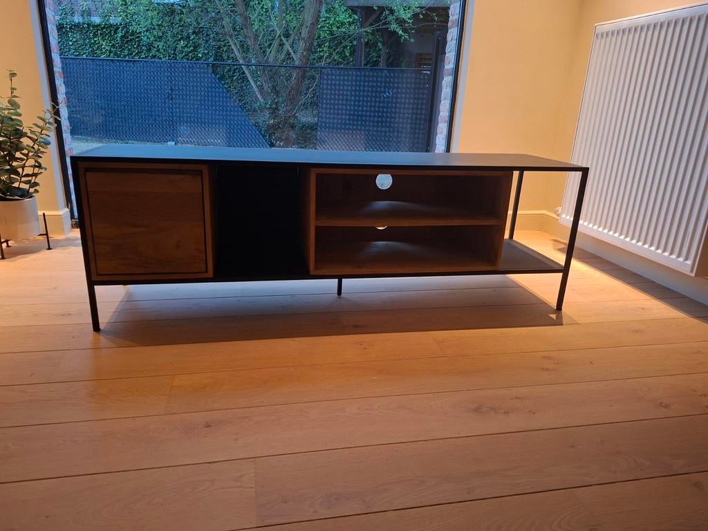 Tv meubel 155x40x55, Enlèvement