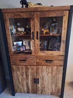 Eetkamer, Enlèvement