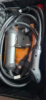 borne de recharge juice servi 4 ou 5 fois ..(neuf 1380), Autos : Divers, Bornes de recharge, Enlèvement, Borne de recharge