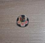 PIN - I LIKE THE LIFE - PELE - MOZER - LADA - VOETBAL, Collections, Envoi, Utilisé, Sport, Insigne ou Pin's