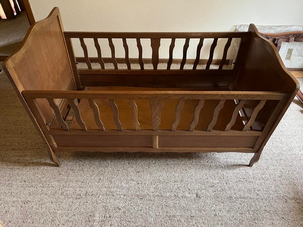 Lit d’enfant ancien, Enlèvement, Comme neuf, Rectangulaire