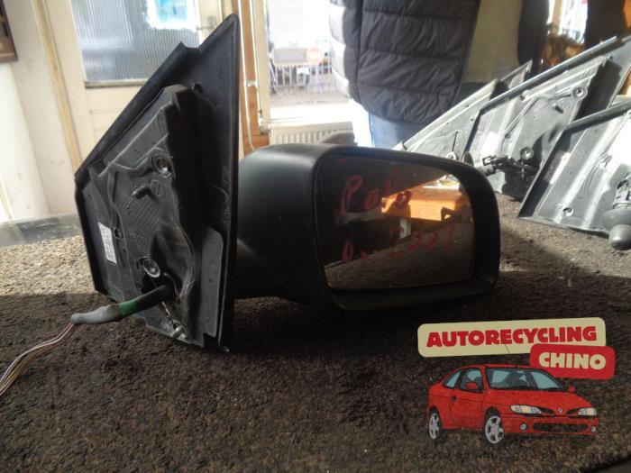 Buitenspiegel rechts van een Volkswagen Polo, Gebruikt, -, Volkswagen, -