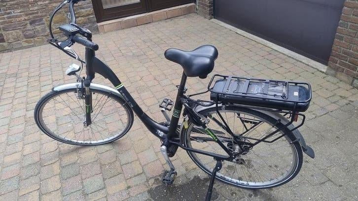 Elektrische fiets E-8000 CTB formula (zwart), Vélos & Vélomoteurs, Vélos électriques, Autres marques, 50 km par batterie ou plus