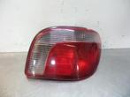 Feu arrière droit d'un Toyota Yaris (Yaris 1 00-), -, 3 mois de garantie, Toyota, Utilisé