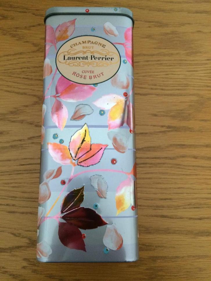 Boîte Laurent Perrier, Collections, Boîte en métal, Neuf, Autre, Enlèvement ou Envoi