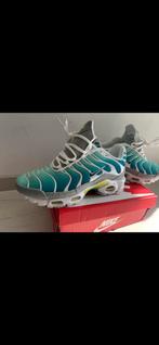 Paire de TN Green  pointure 42, Enlèvement ou Envoi, Comme neuf