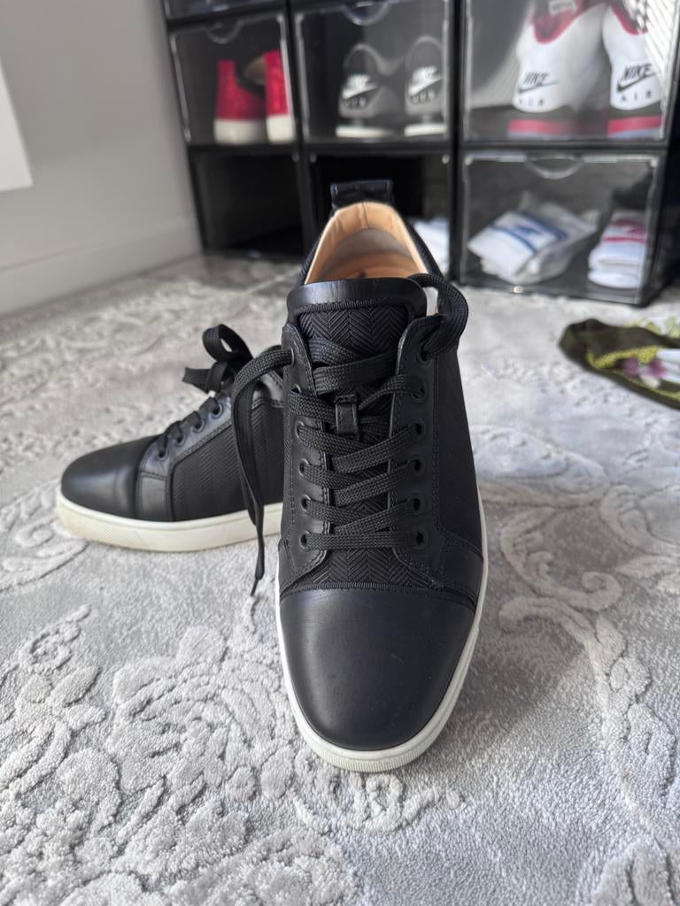 Louboutin rantulow , noires tailles 40, Vêtements | Hommes, Chaussures, Enlèvement, Comme neuf